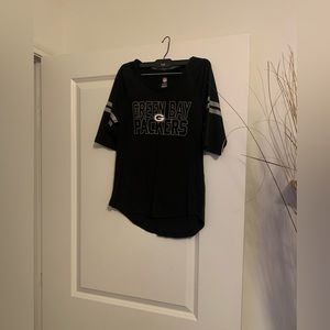 Black and gray Green Bay packers sports tee